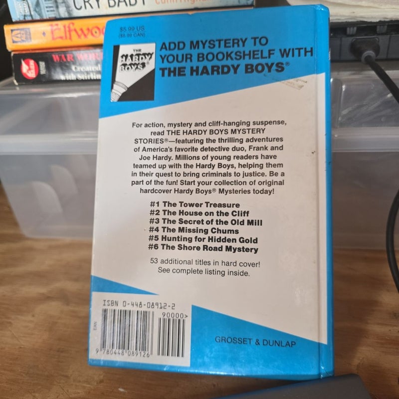 Hardy Boys 12: Footprints under the Window