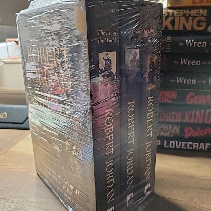 Wheel of Time Paperback Boxed Set I