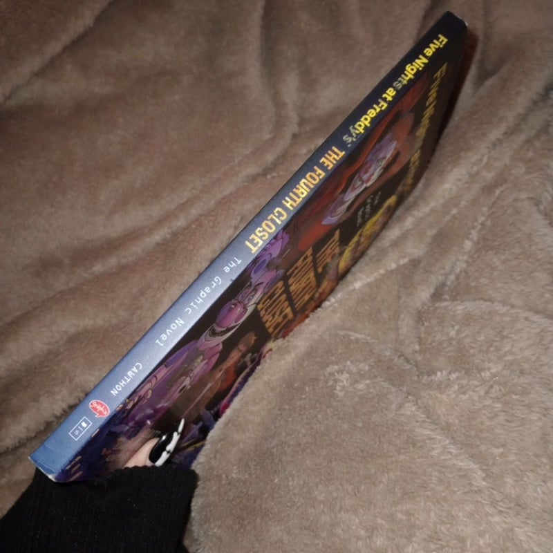 Fourth Closet: an AFK Book (Five Nights at Freddy's Graphic Novel #3)