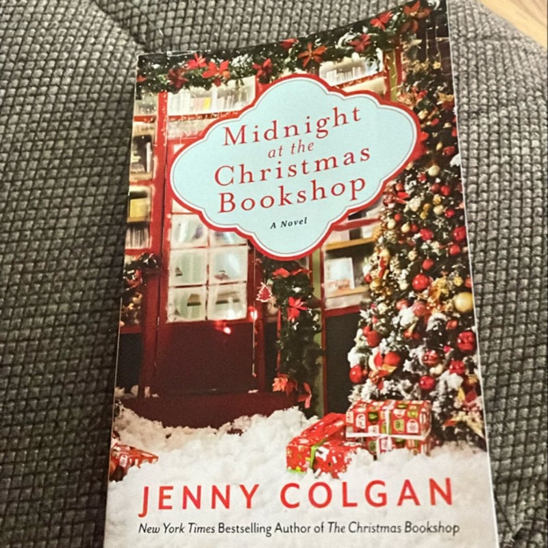 Midnight at the Christmas Bookshop