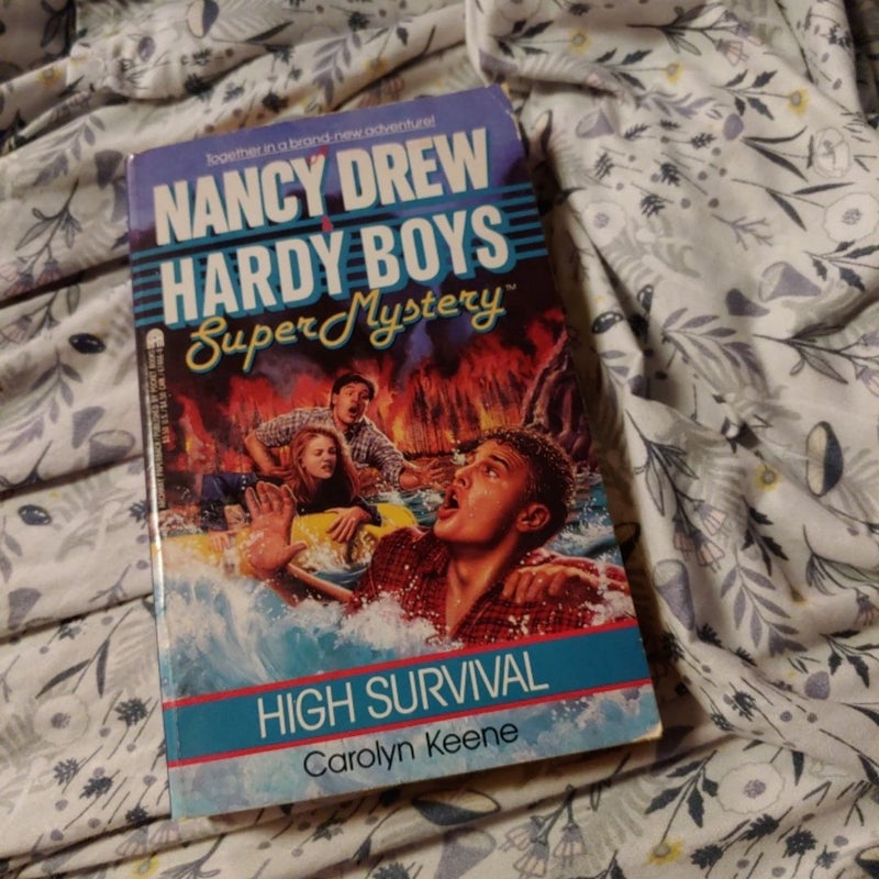 Nancy Drew and Hardy Boys: High Survival