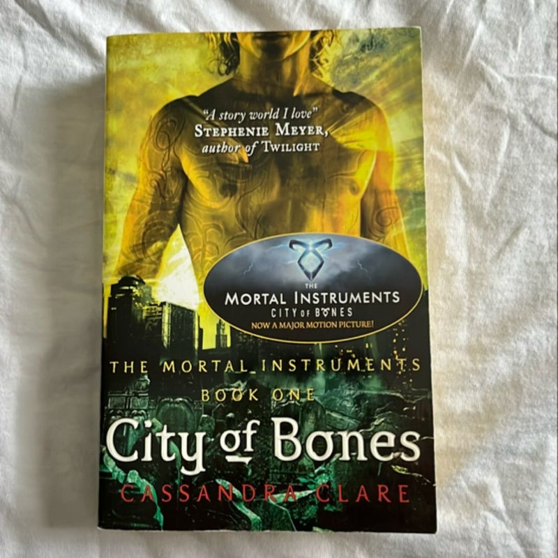 (UK cover) City of Bones