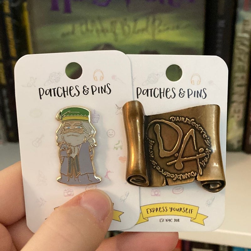 2 FREE Harry Potter pins with Harry Potter and the Half-Blood Prince