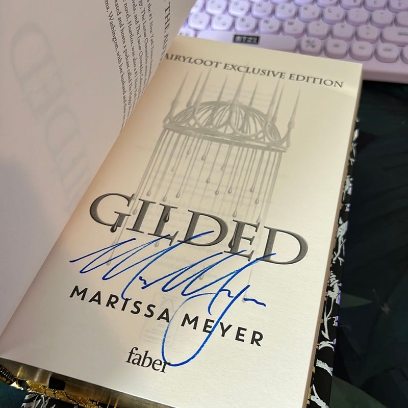 Gilded & Cursed - Signed Fairyloot