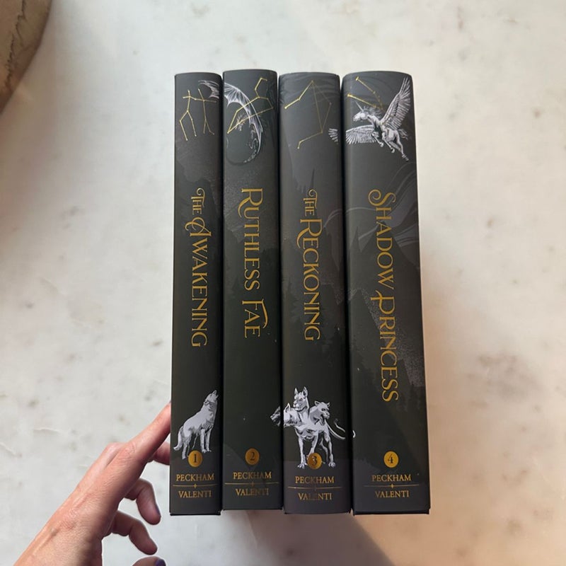 Zodiac Academy (4 Books Bookish Box Edition)