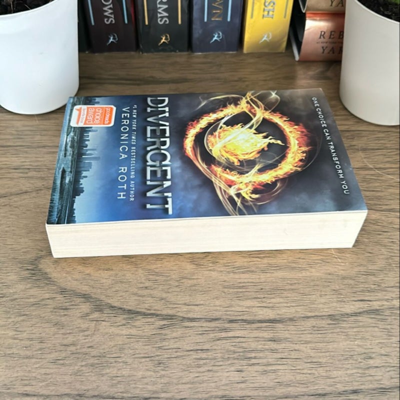 Divergent