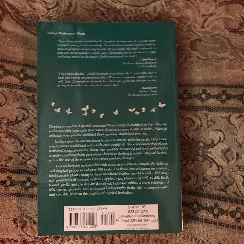 Cunningham's Encyclopedia of Magical Herbs