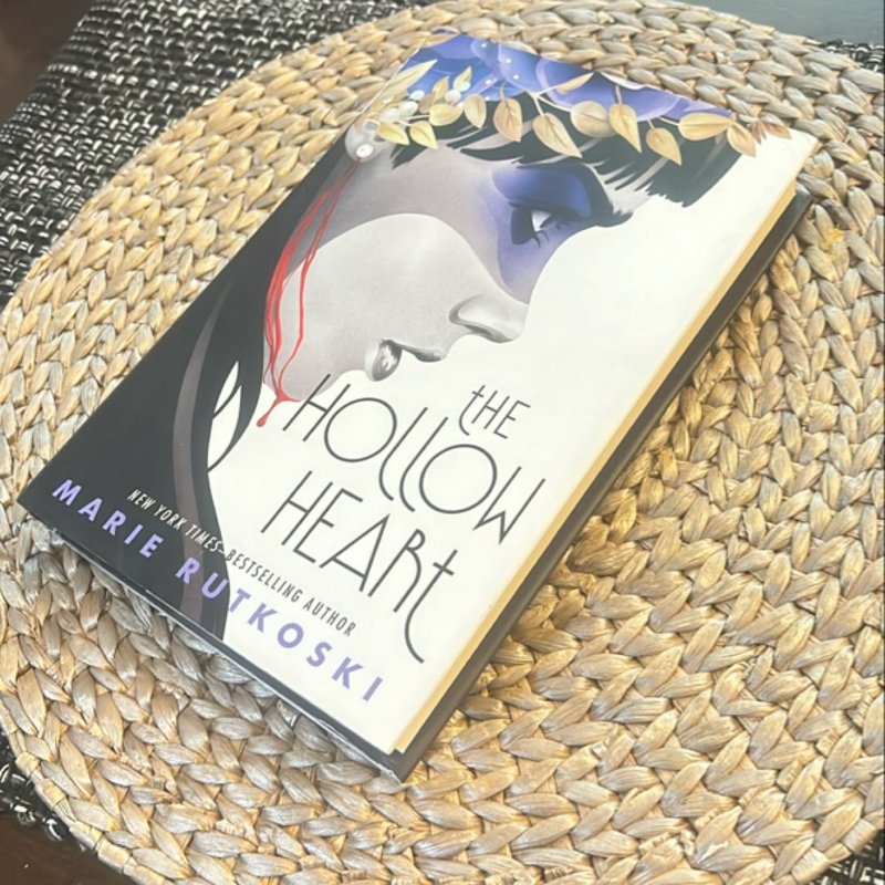The Hollow Heart by Marie Rutkoski