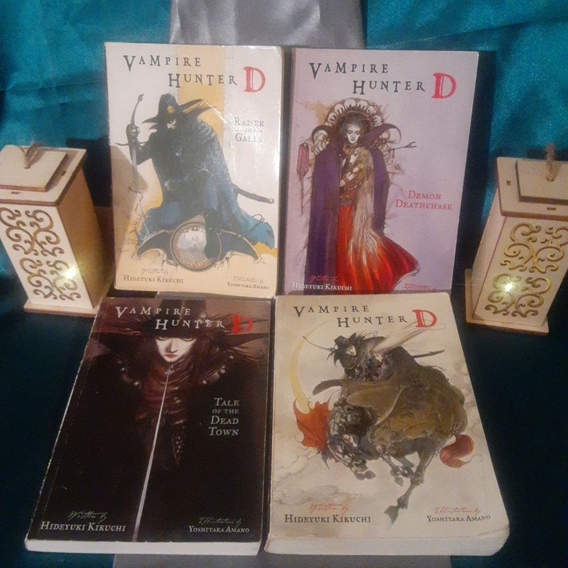 Vampire Hunter D Volume 1,2,3,4 