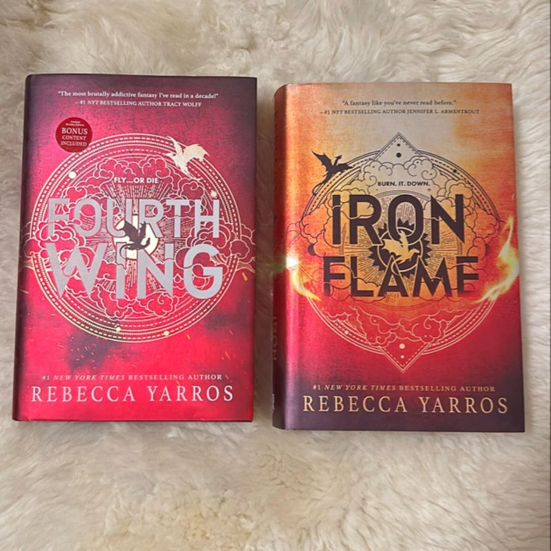 Fourth Wing holiday edition & Iron Flame first edition 