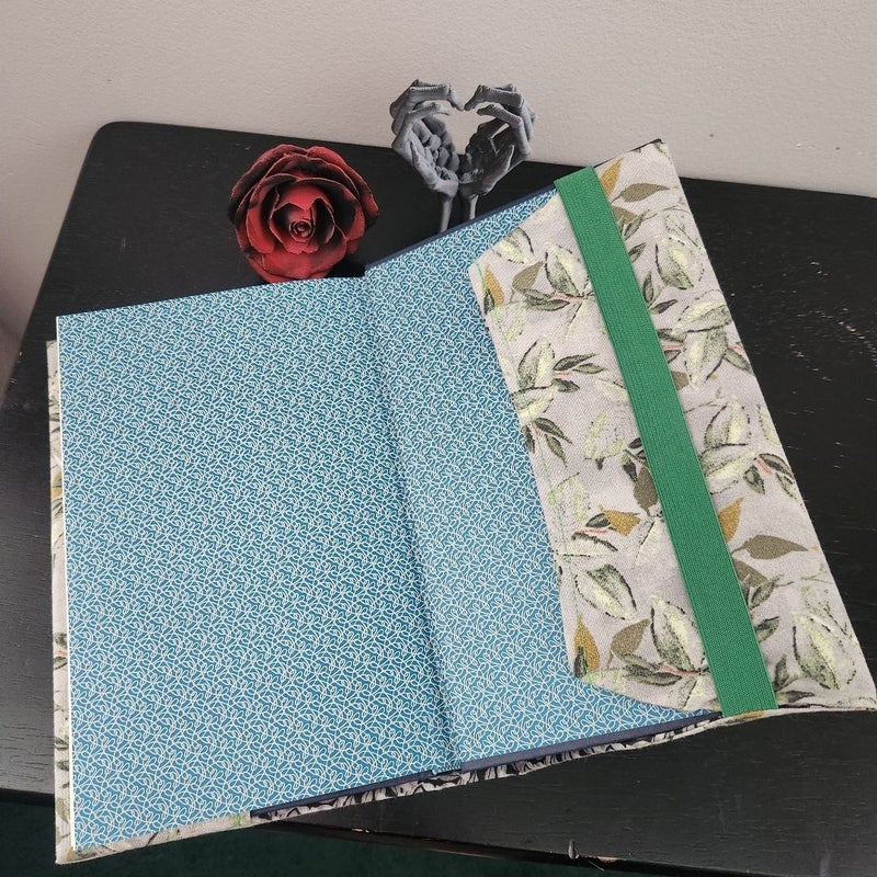 Reversible Book Cover - Large