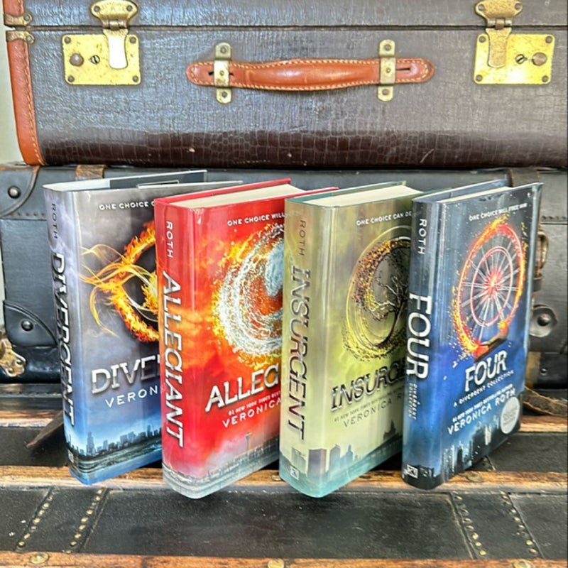 Divergent Series 3-Book Box Set & Four