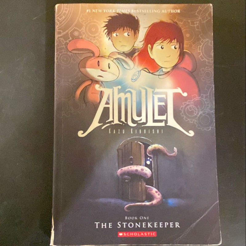 Amulet The Stonekeeper