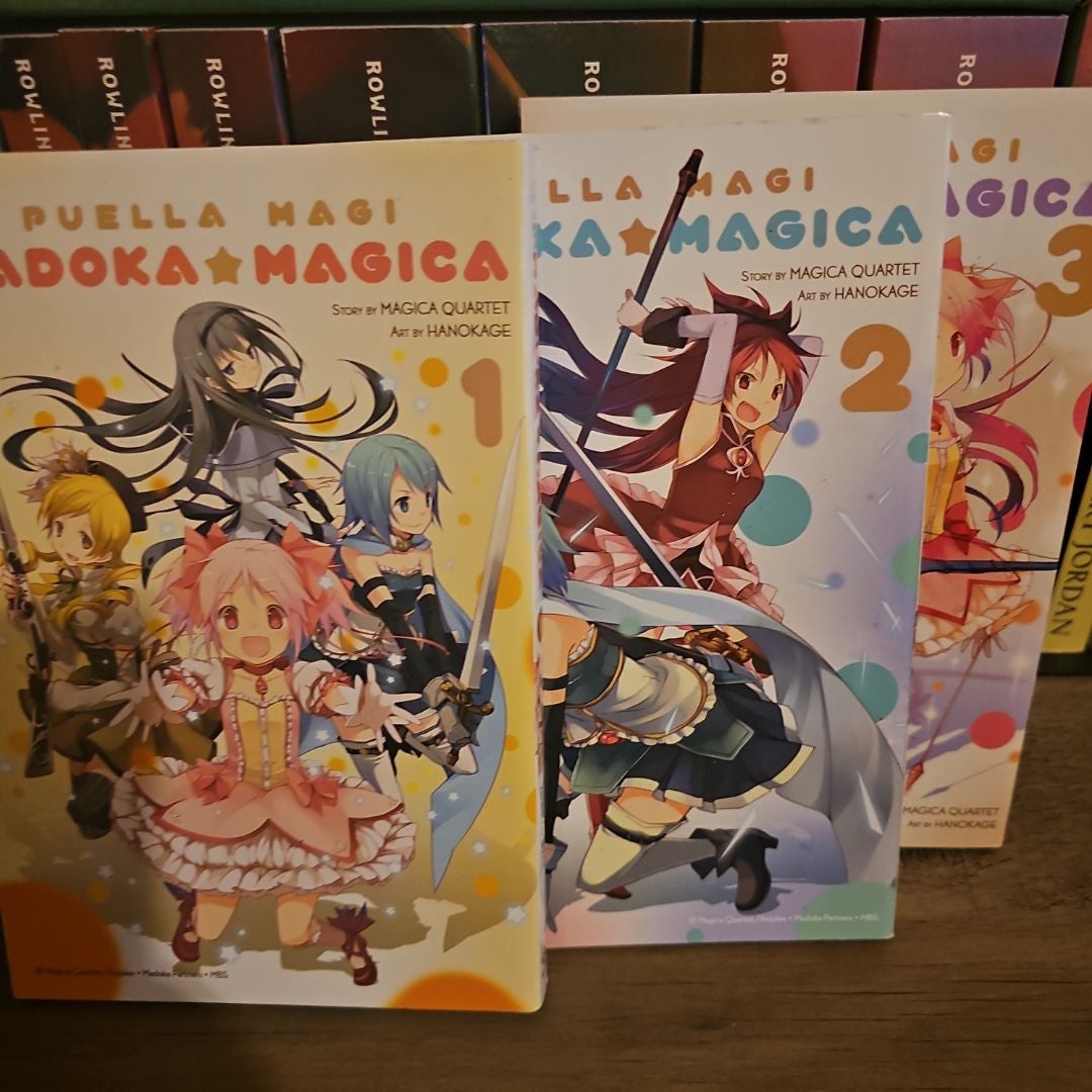 Puella Magi Madoka Magica, Vol. 1