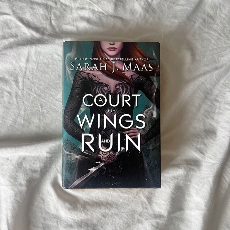 A Court of Wings and Ruin (OOP Hardcover with Original Cover)