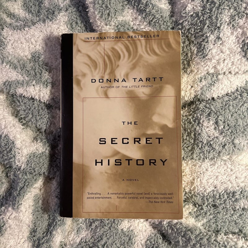 The Secret History by Donna Tartt, Paperback