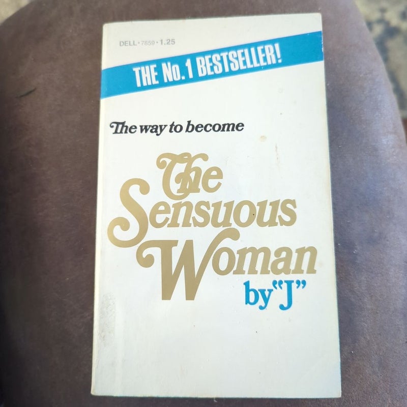 The Sensuous Woman by J, Paperback | Pangobooks