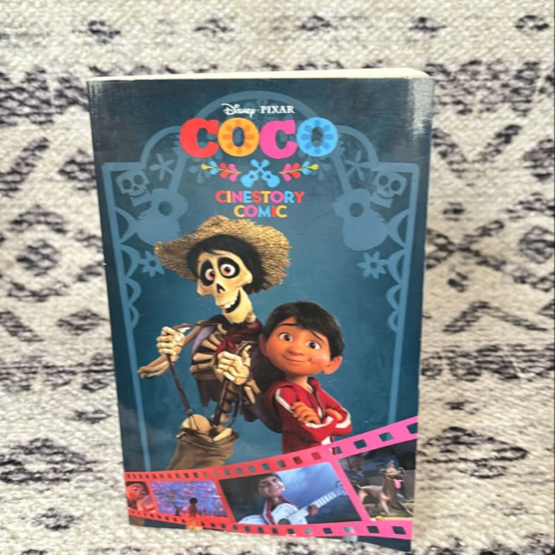 Disney/Pixar Coco Cinestory Comic