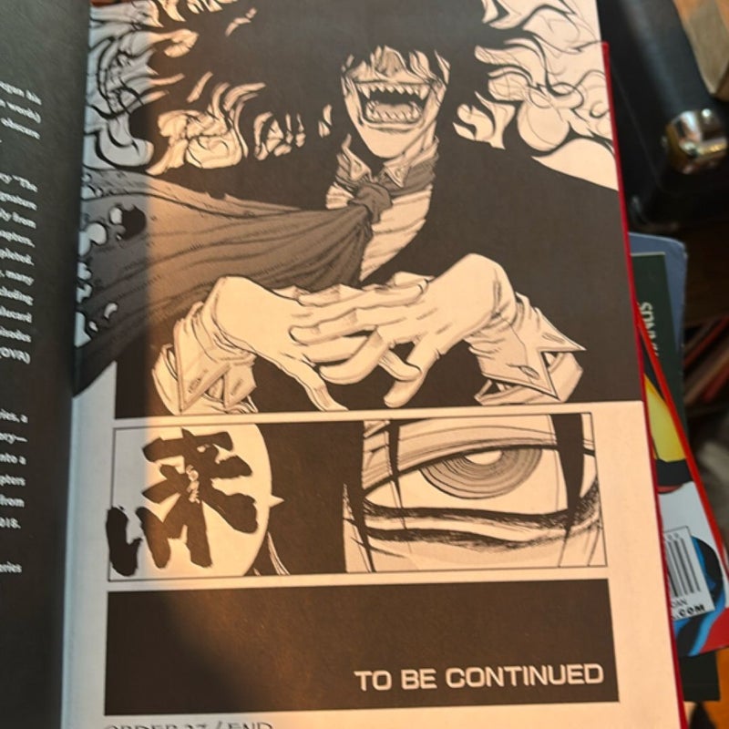 Hellsing Deluxe Volume 1