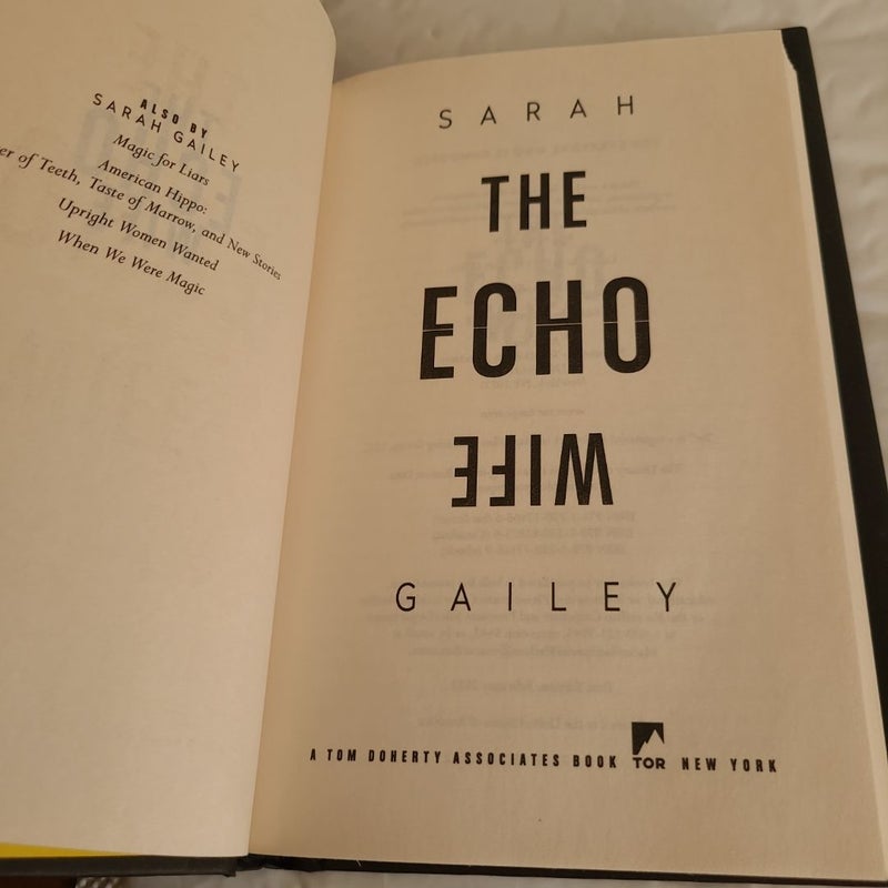 The Echo Wife