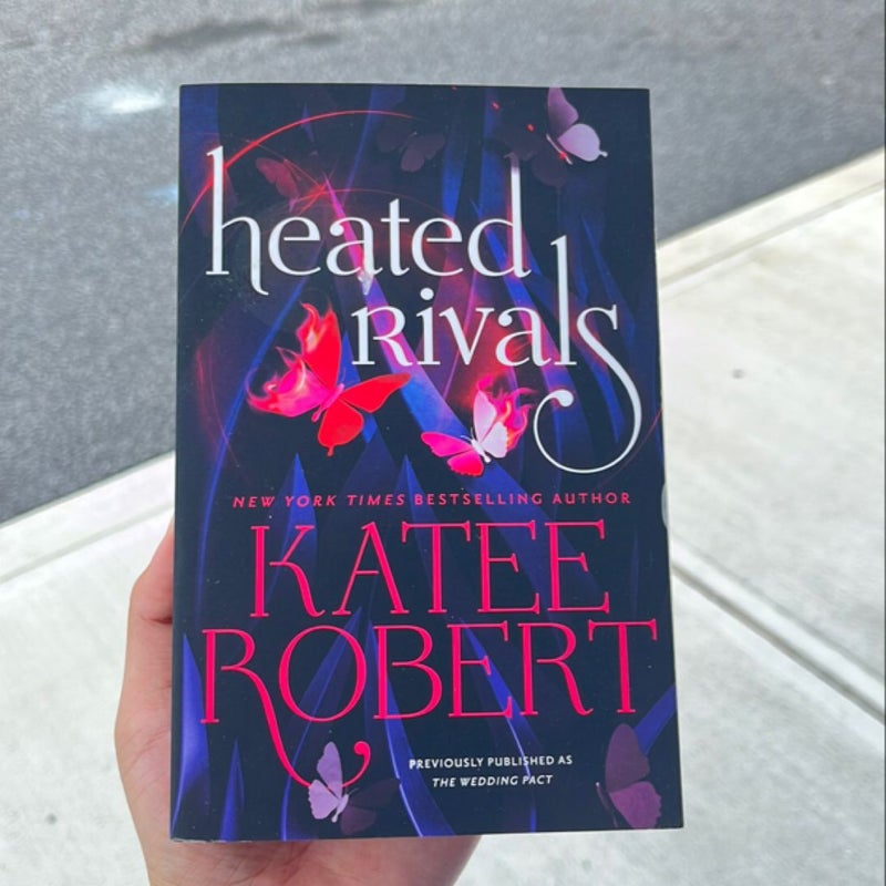 Heated Rivals (previously Published As the Wedding Pact)