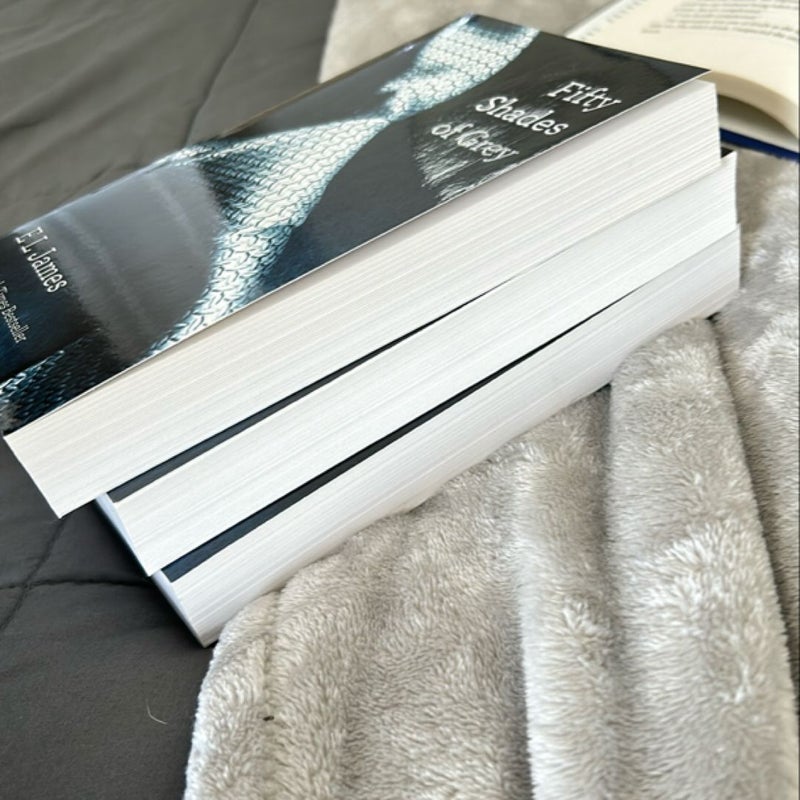 Fifty Shades of Grey Bundle 