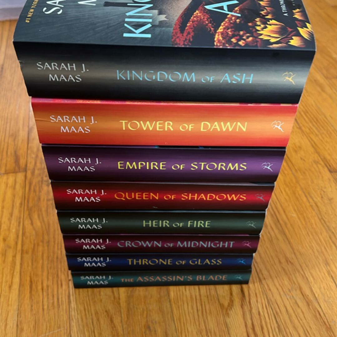 Throne of Glass Paperback Box Set