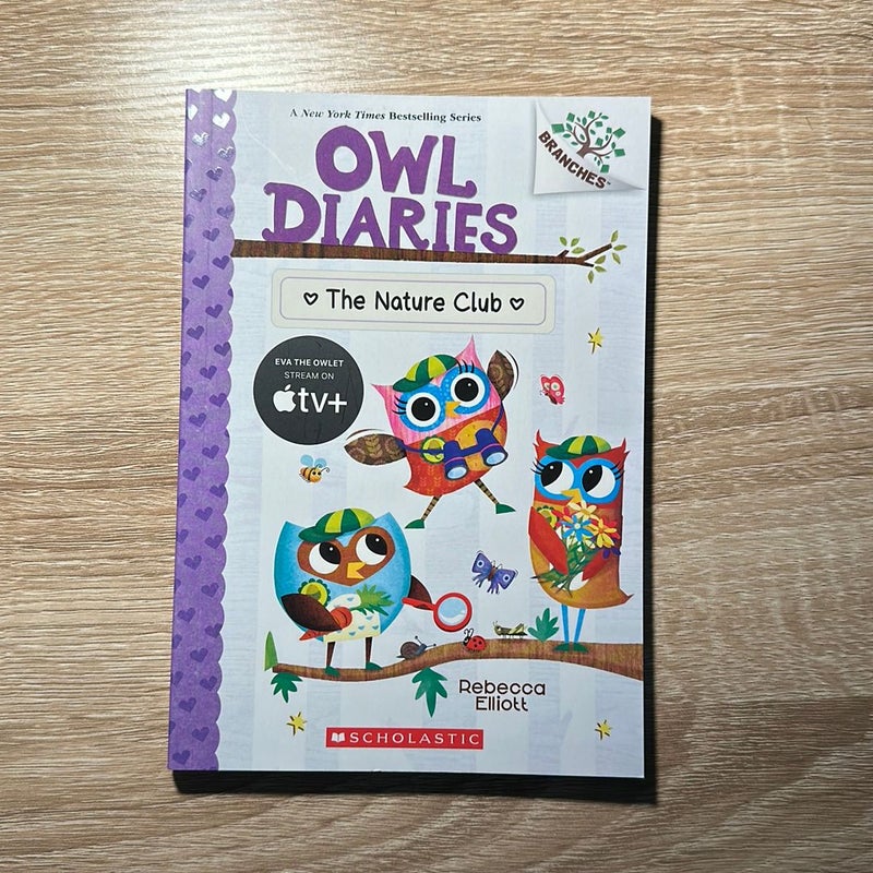 The Nature Club: a Branches Book (Owl Diaries #18)