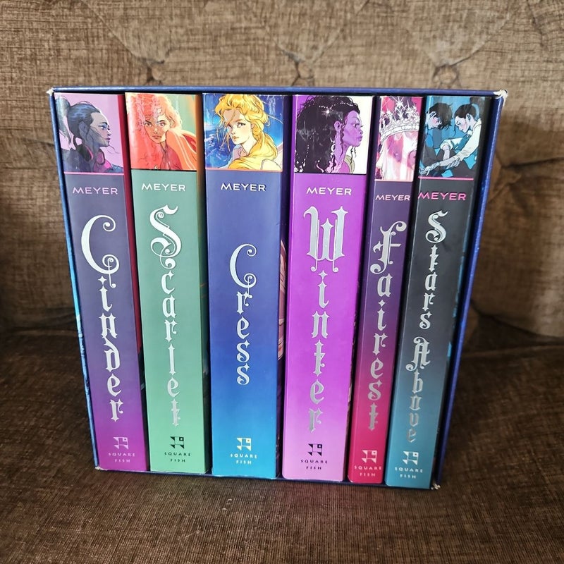 The Lunar Chronicles Boxed Set: Cinder, Scarlet, Cress, Fairest, Stars above, Winter