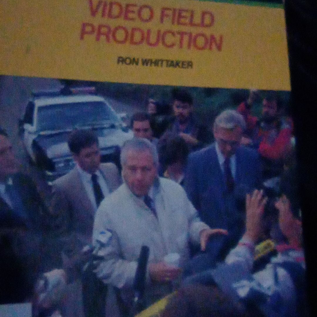 Video Field Production by Ron Whittaker, Hardcover | Pangobooks