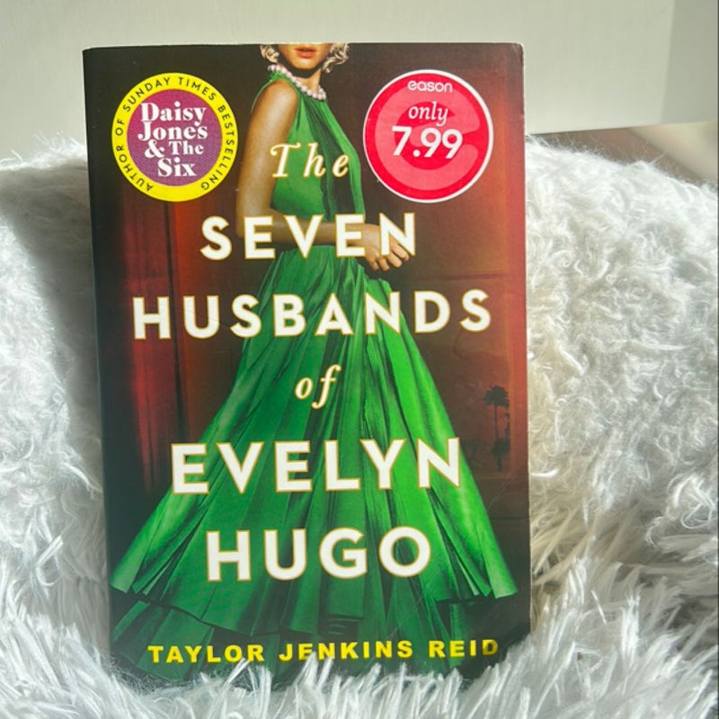 Seven Husbands of Evelyn Hugo