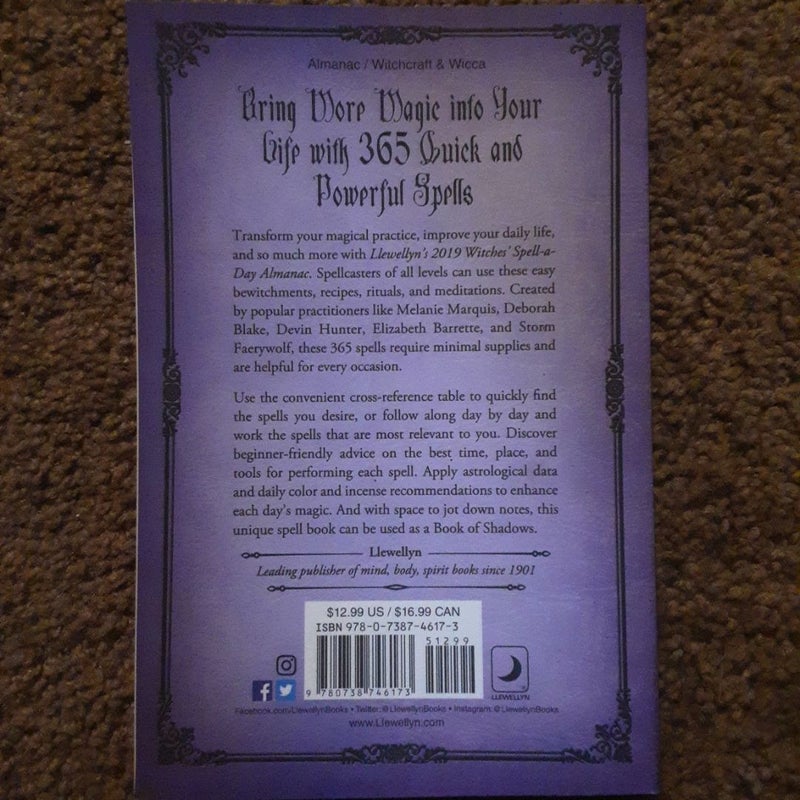 Llewellyn's 2019 Witches' Spell-A-Day Almanac