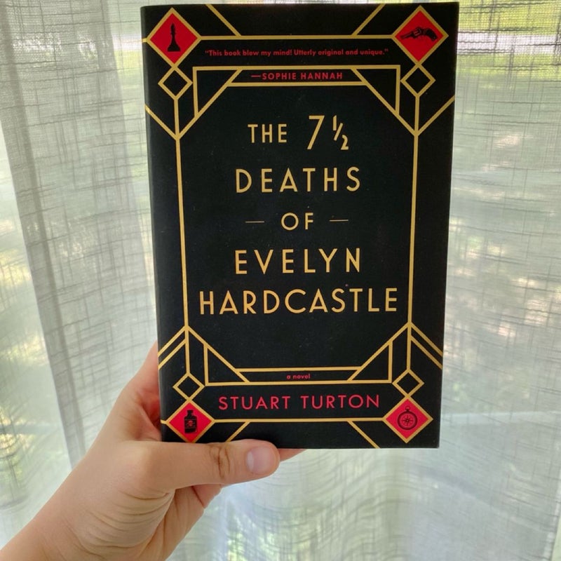 The 7½ Deaths of Evelyn Hardcastle