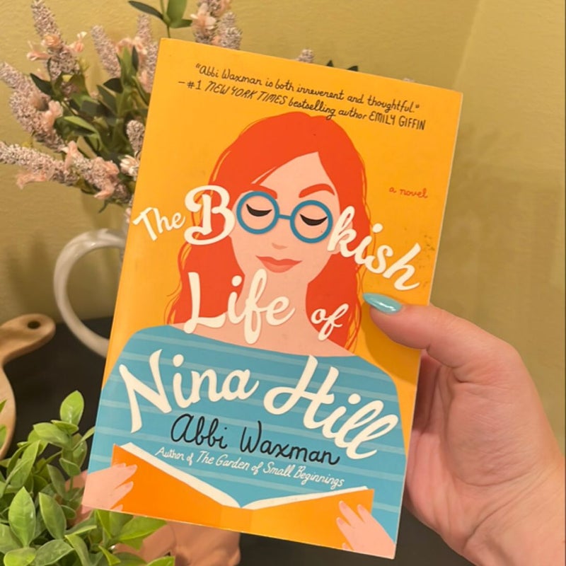 The Bookish Life of Nina Hill