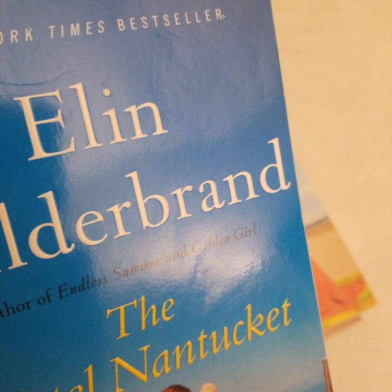 Elin Hilderbrand 5 book lot