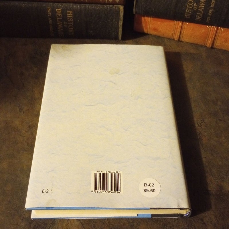 Twelve Steps and Twelve Traditions Trade Edition
