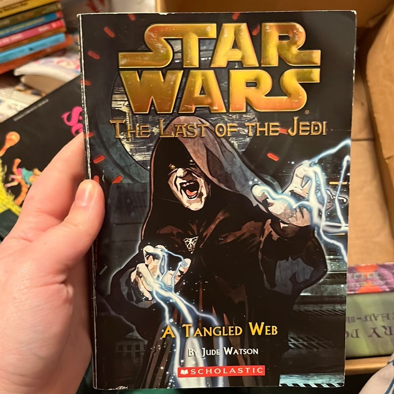 Star Wars: The Last Jedi: A Tangled Web