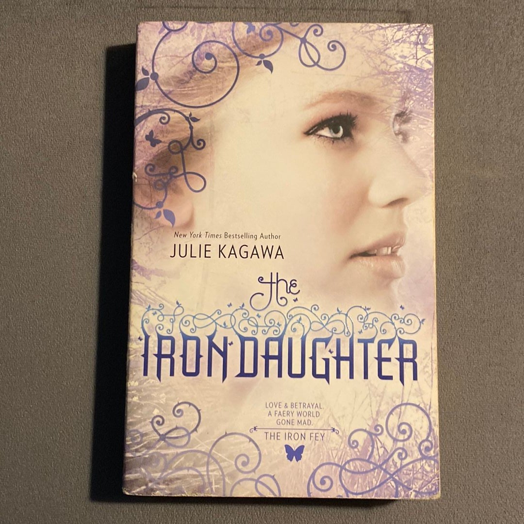 The Iron Daughter by Julie Kagawa