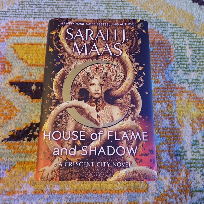 House of Flame and Shadow (Crescent City #3)