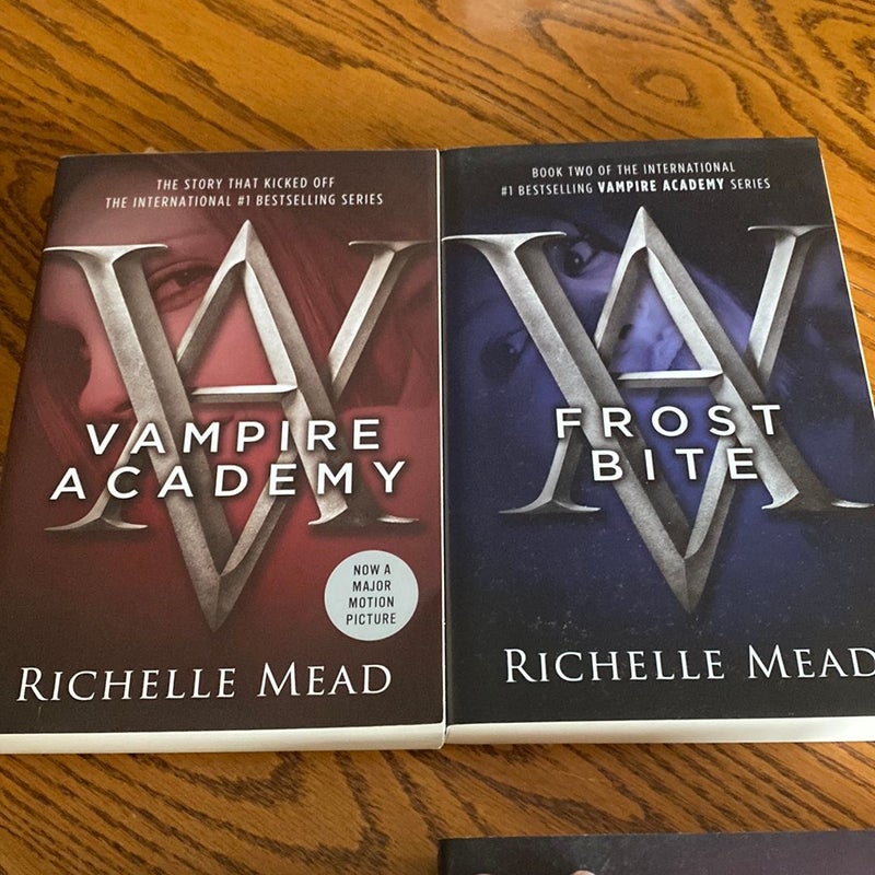 Vampire Academy, Frost Bite, Shadow Kiss, Blood Promise Series