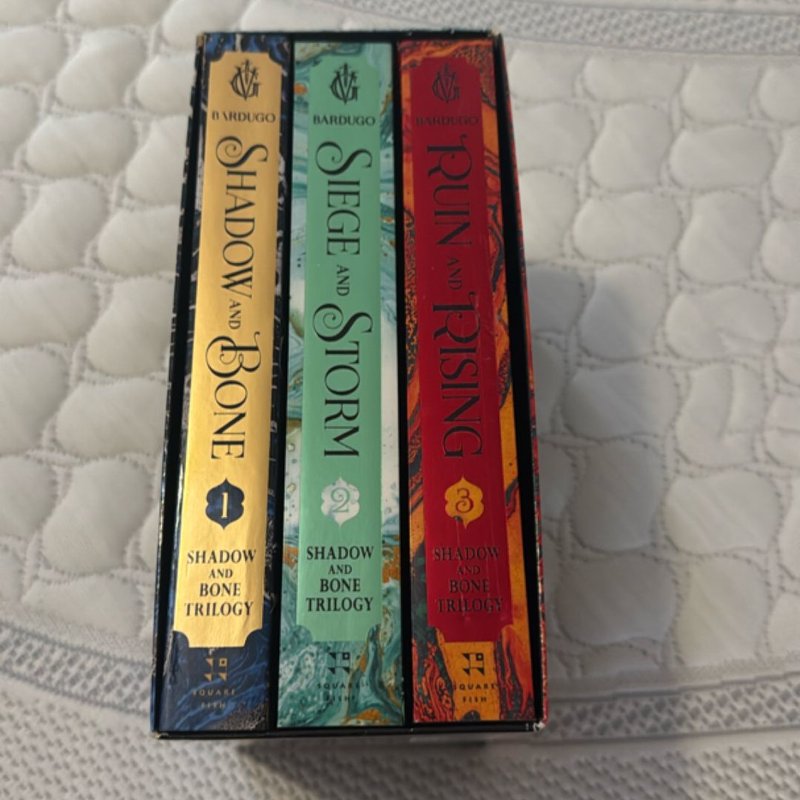 The Shadow and Bone Trilogy Boxed Set by Leigh Bardugo, Paperback ...