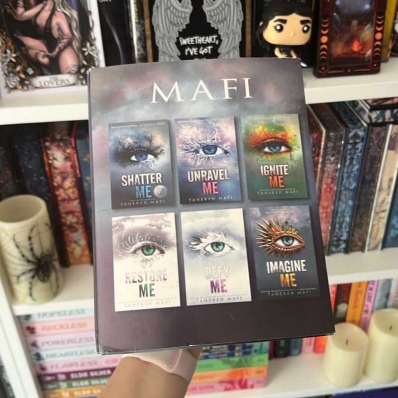 Shatter Me Series 6-Book Box Set by Tahereh Mafi