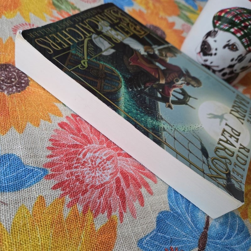 Peter and the Starcatchers (Peter and the Starcatchers, Book One)
