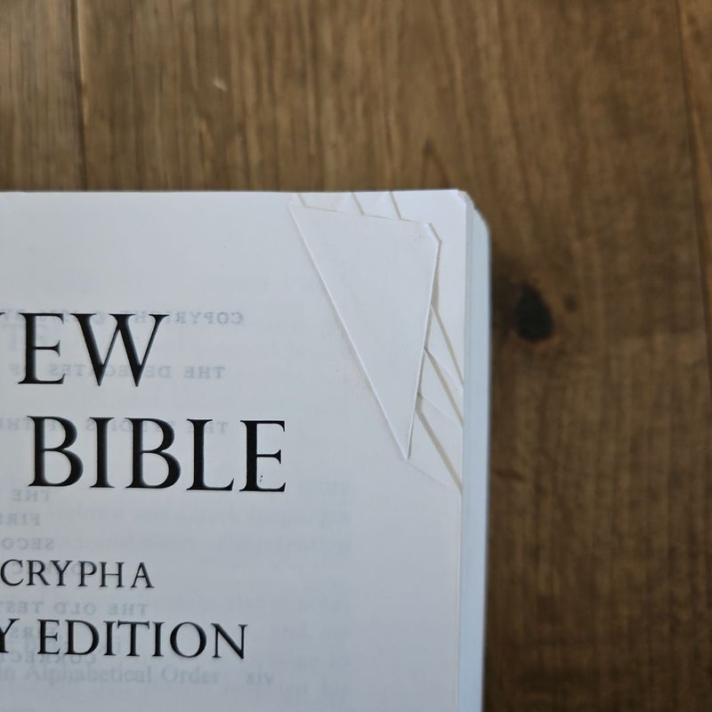 The New English Bible with the Apocrypha, Oxford Study Ed