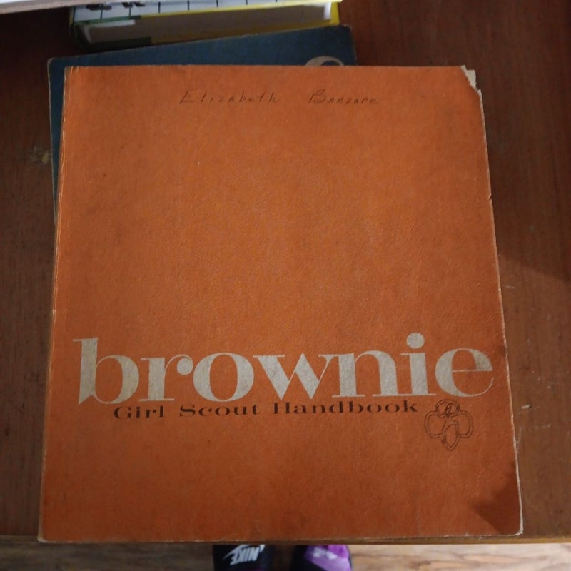 Brownie Girl Scouts Handbook 