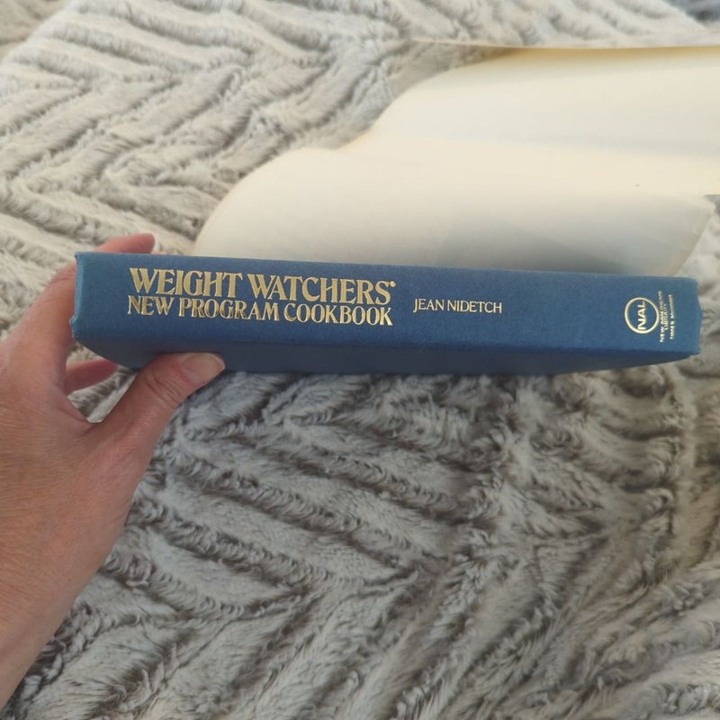 Weight Watchers' New Program Cookbook