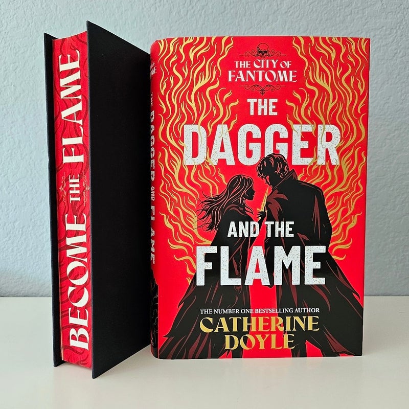 Waterstones The Dagger And The Flame Special Edition RED Sprayed Edge Become The Flame