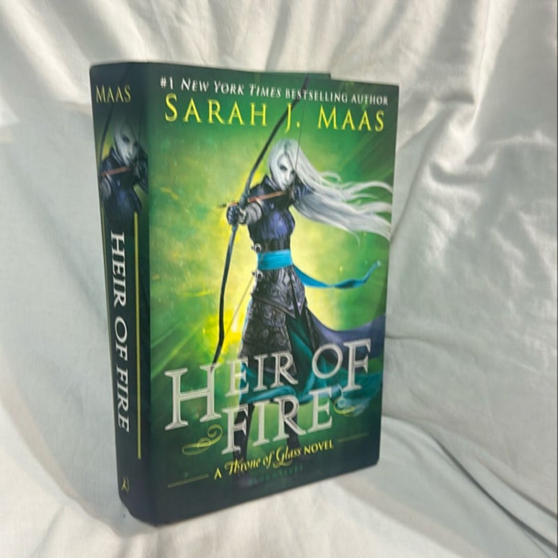 NEW!!! Heir of Fire OOP Hardcover RARE Free Shipping + Discount 