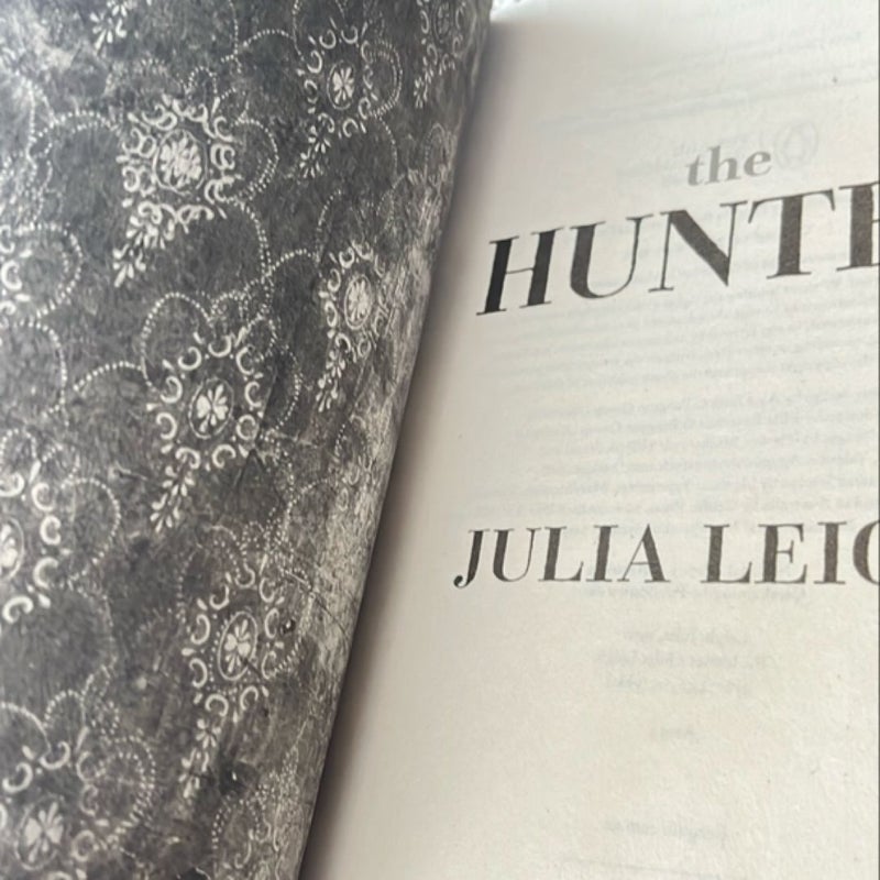 The Hunter *like new Australian novel