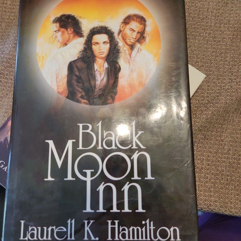 Black moon inn